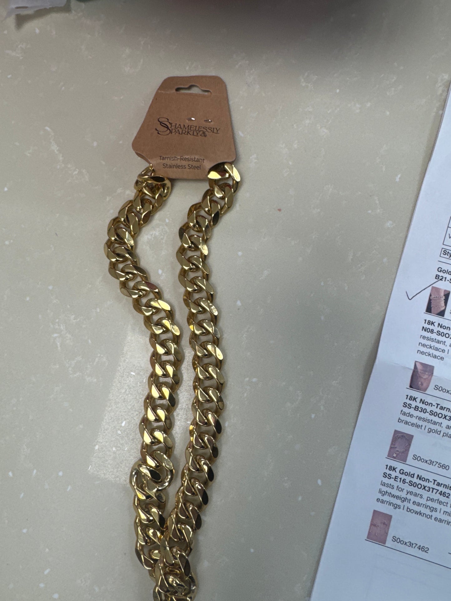Chunky gold necklce