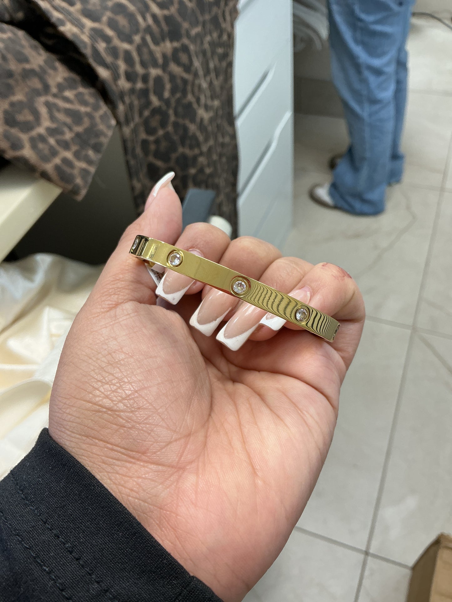 Gold bangle bracelet
