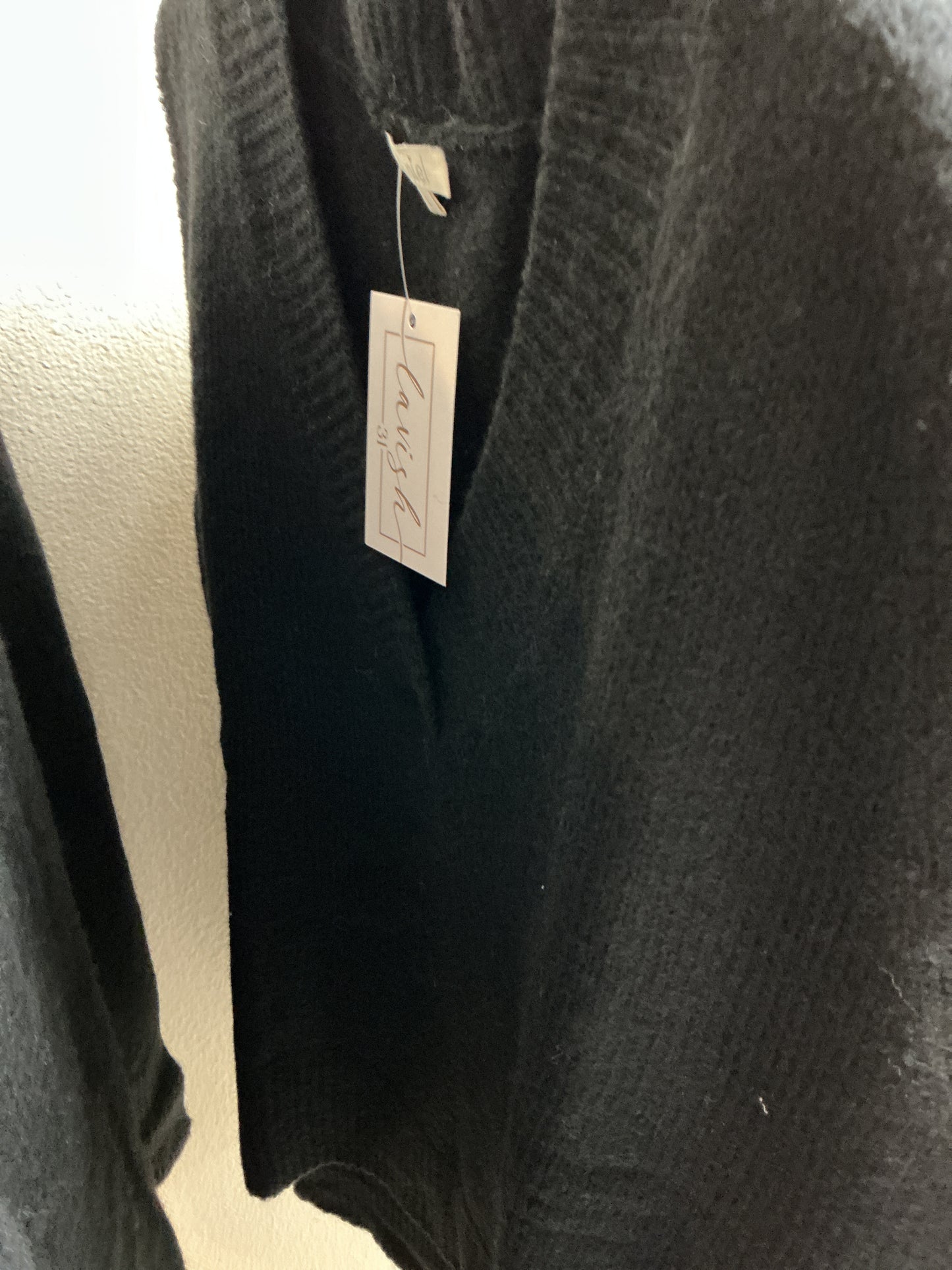 Black v neck sweater top