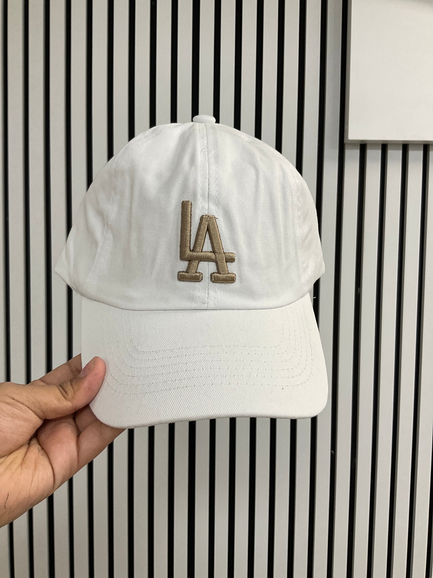 White LA hat