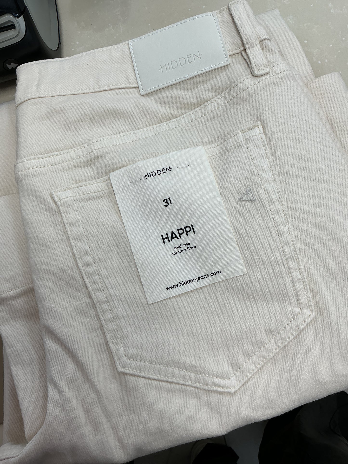 Long beige pants with stripe