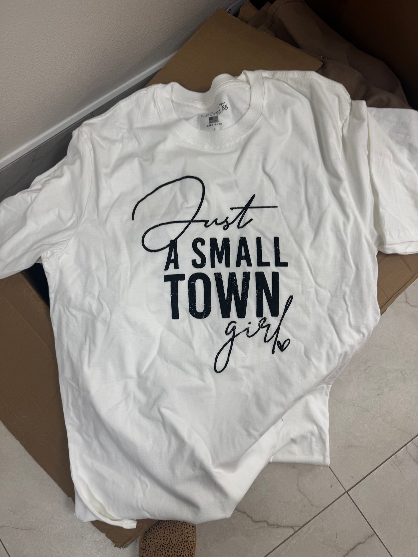 White oversized-Just a small time girl tee