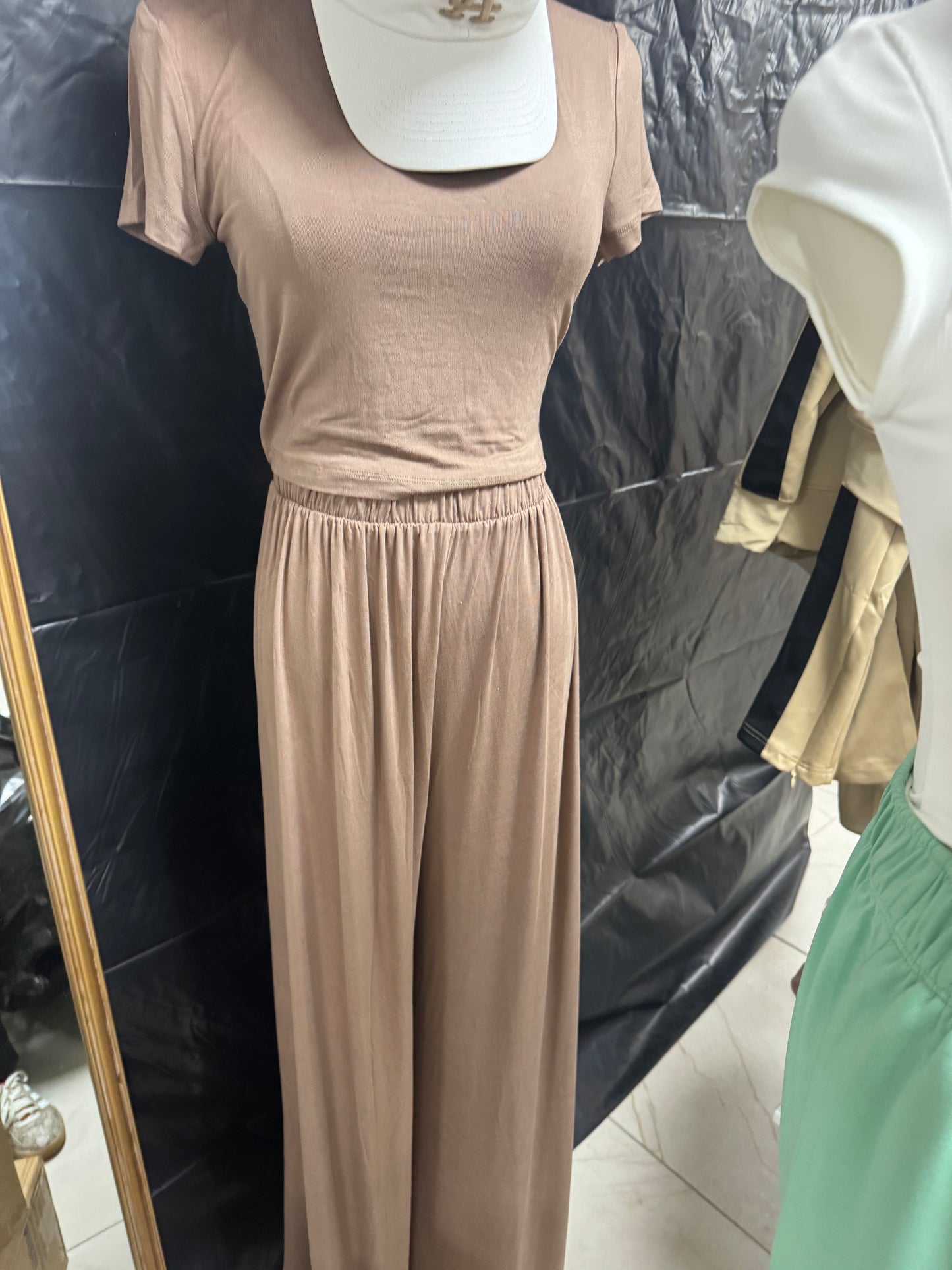 Brown flowy top and bottom