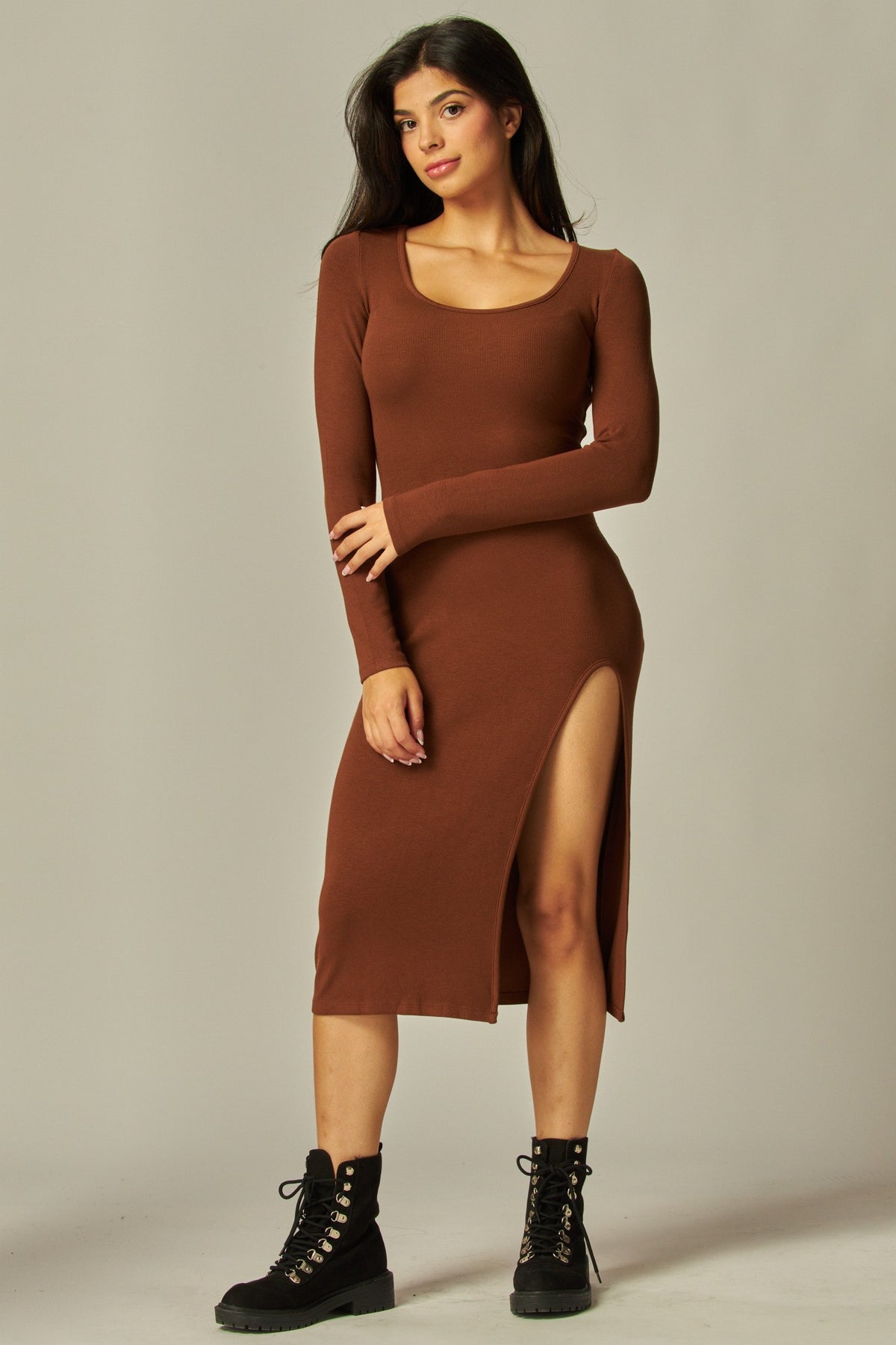Brown dress with slit on the side