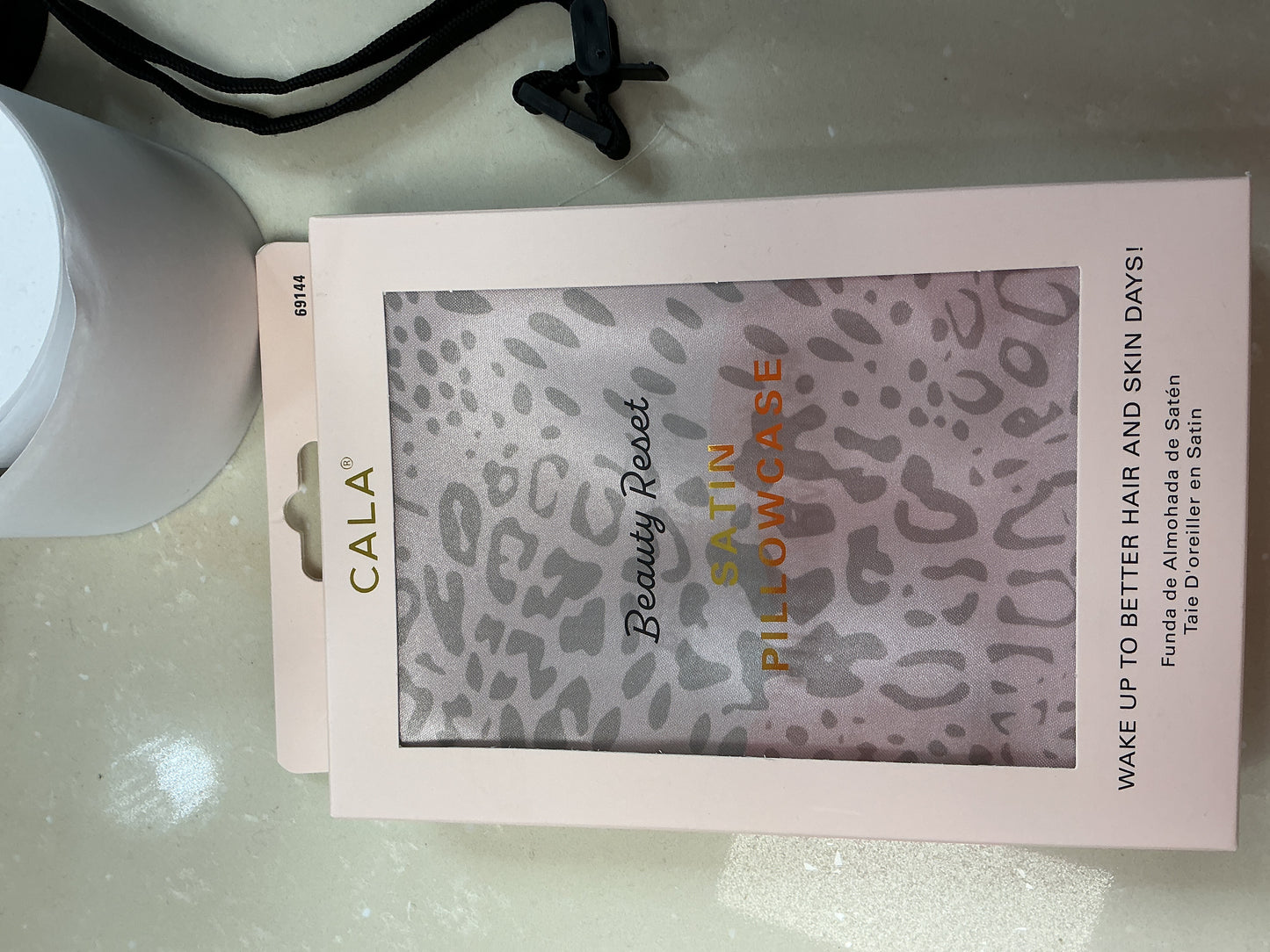 Leopard satin pillowcase