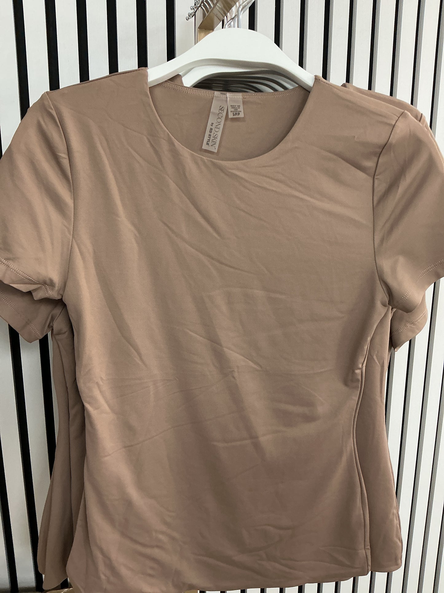 Brown round neck top