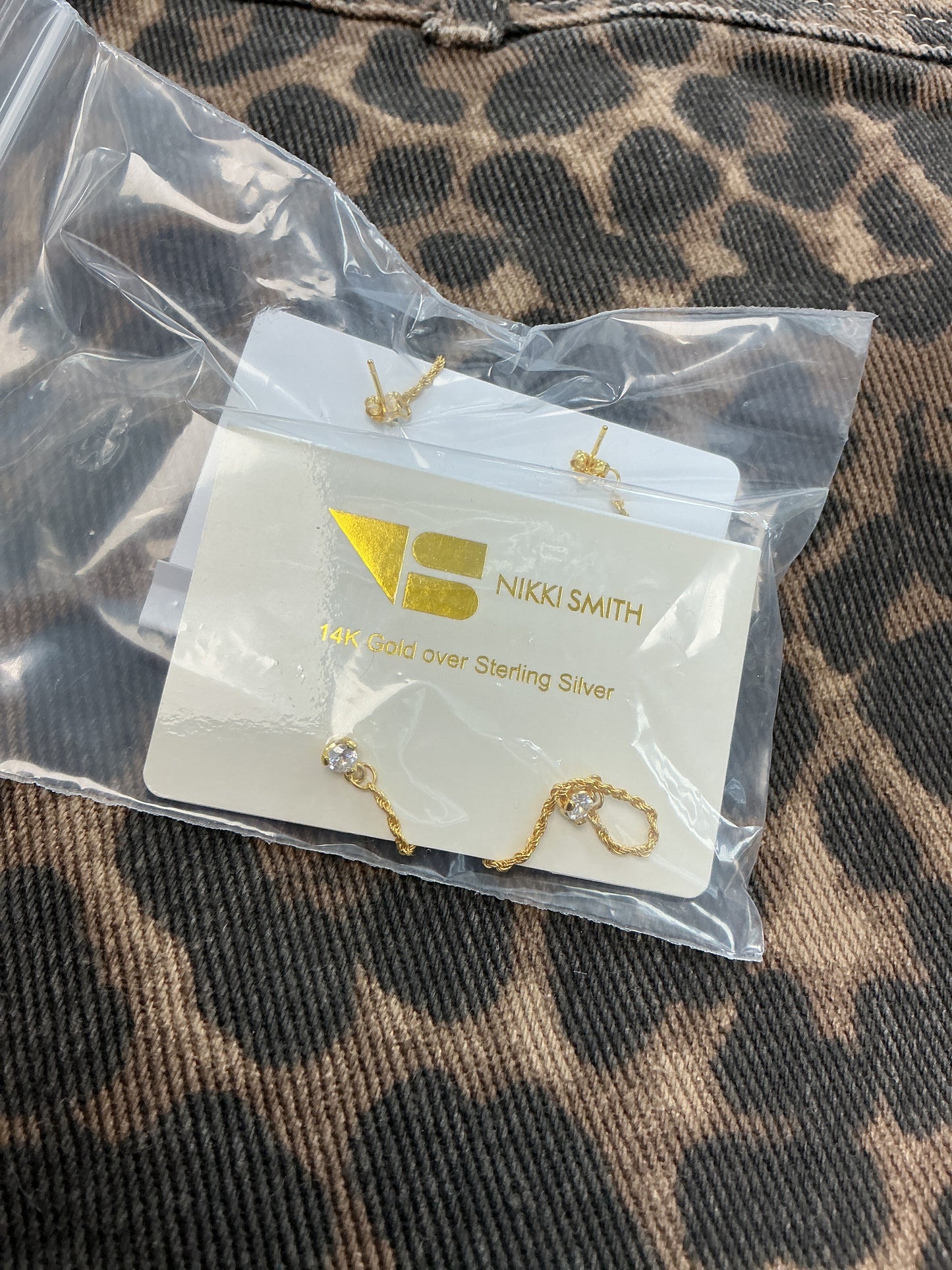 Dainty studs
