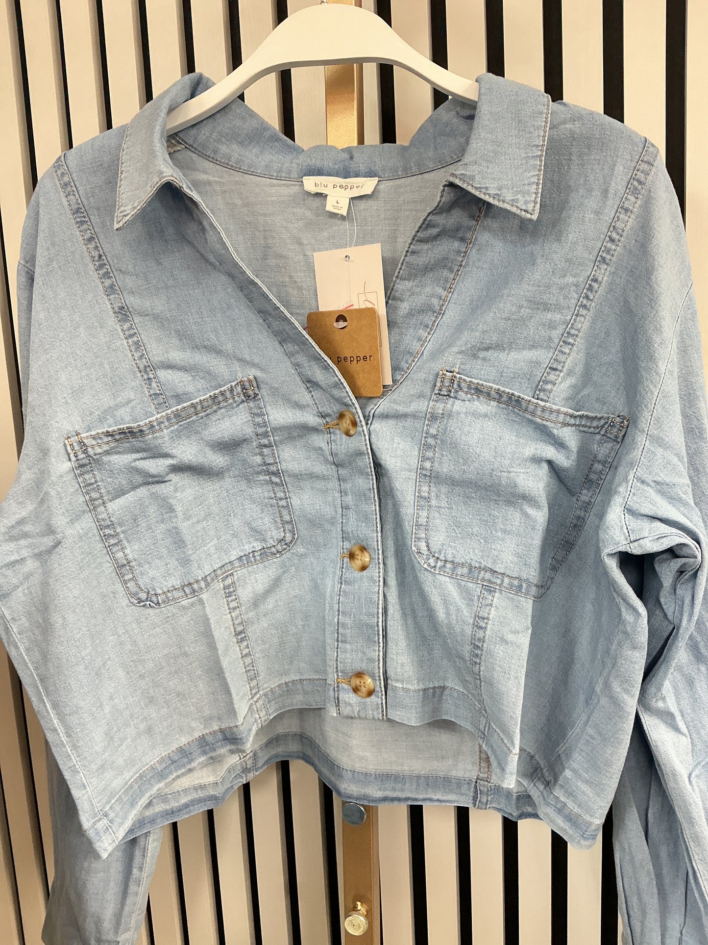 Cropped denim top