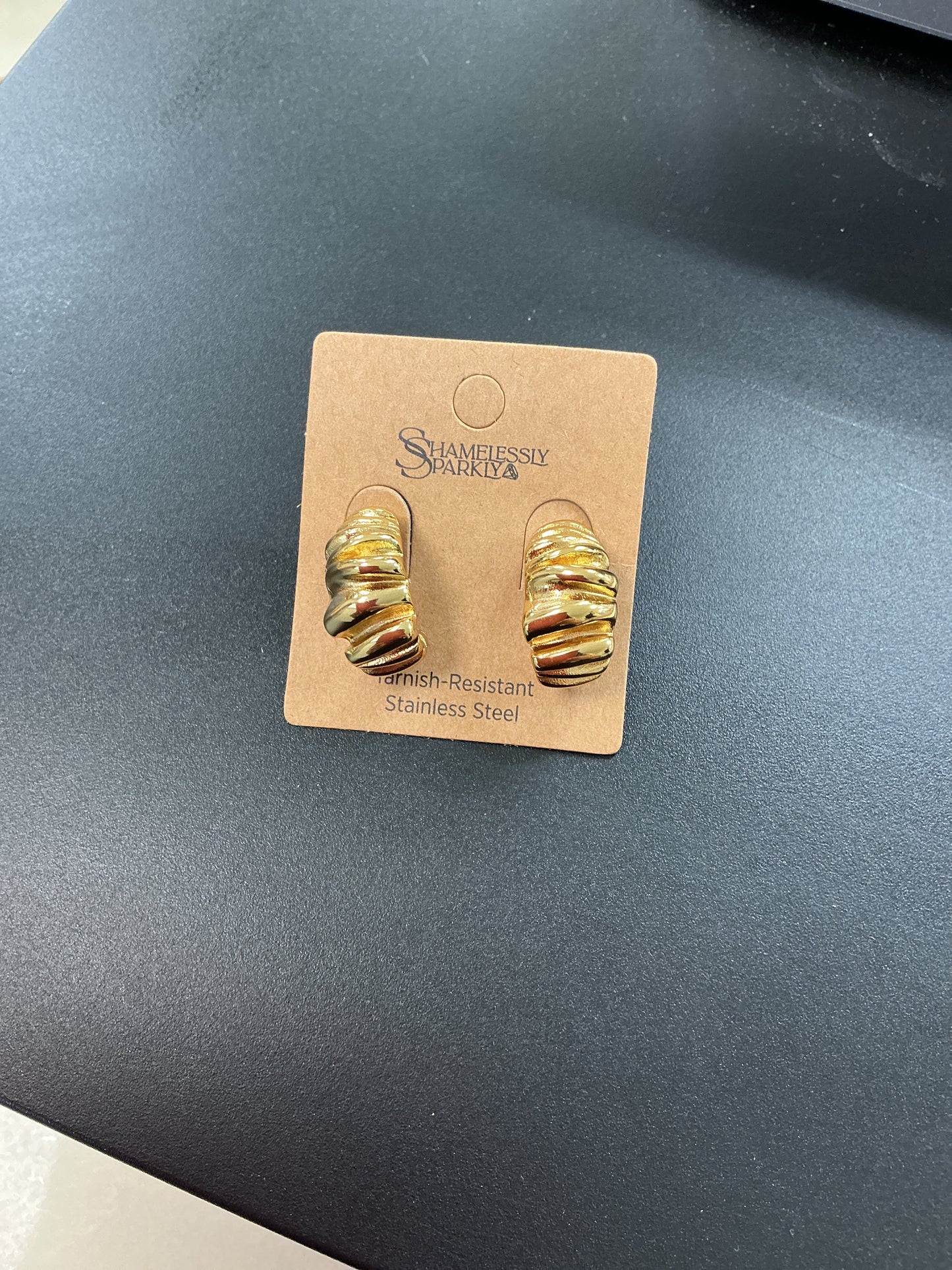 Croissant earrings