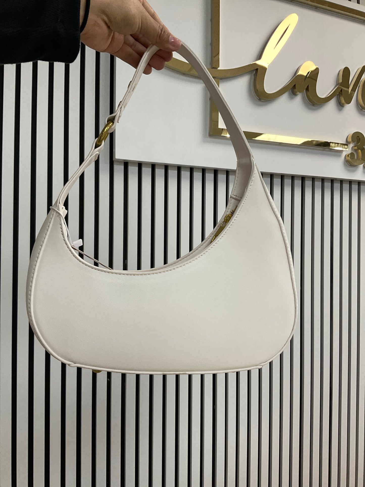 White shoulder bag