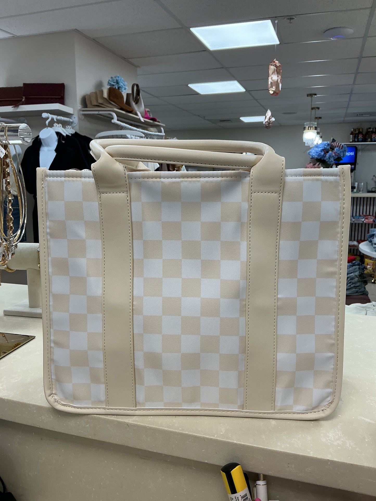 Checkered print tote bag