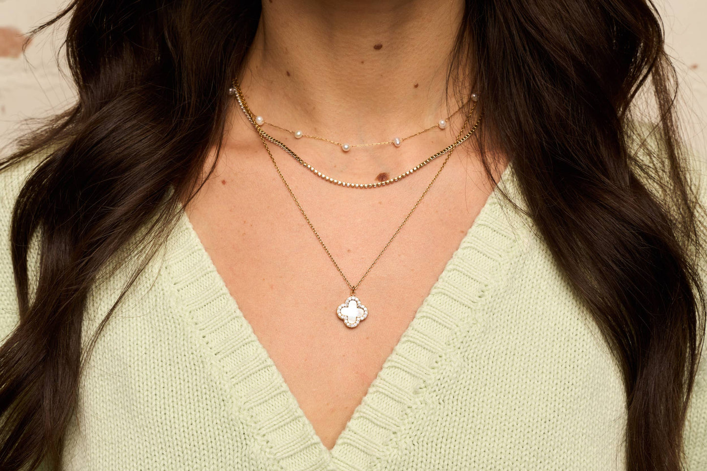 White Crystal Flora Adjustable Necklace