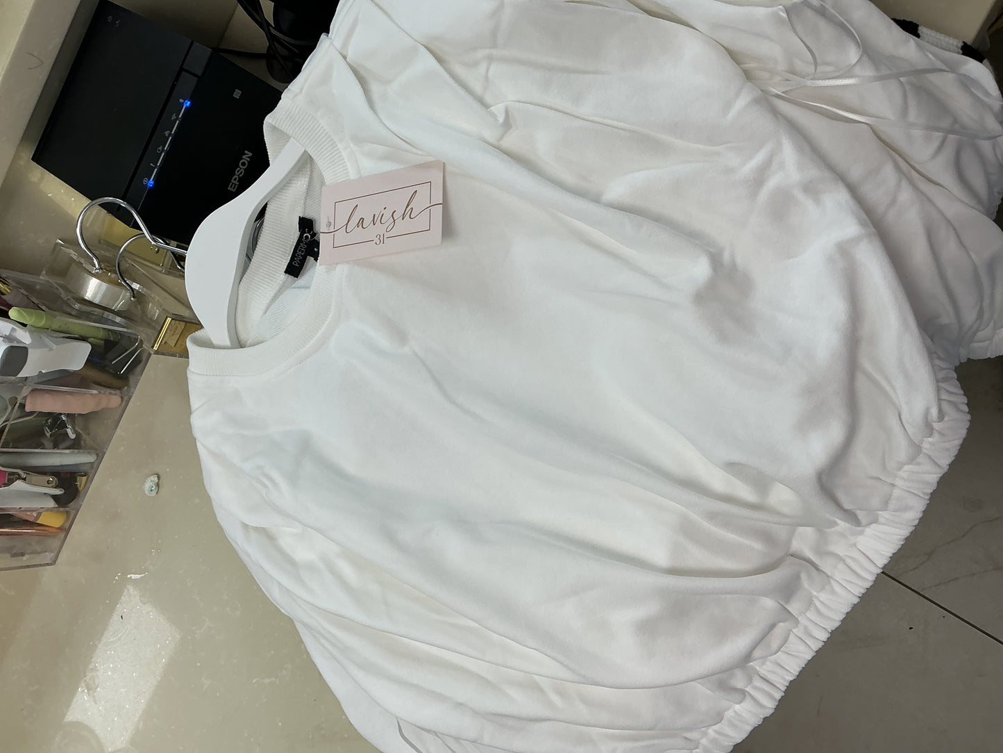 White scrunch top