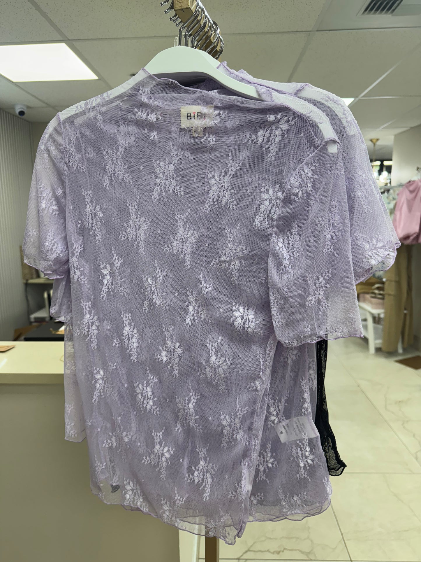 Purple lace short sleeve top