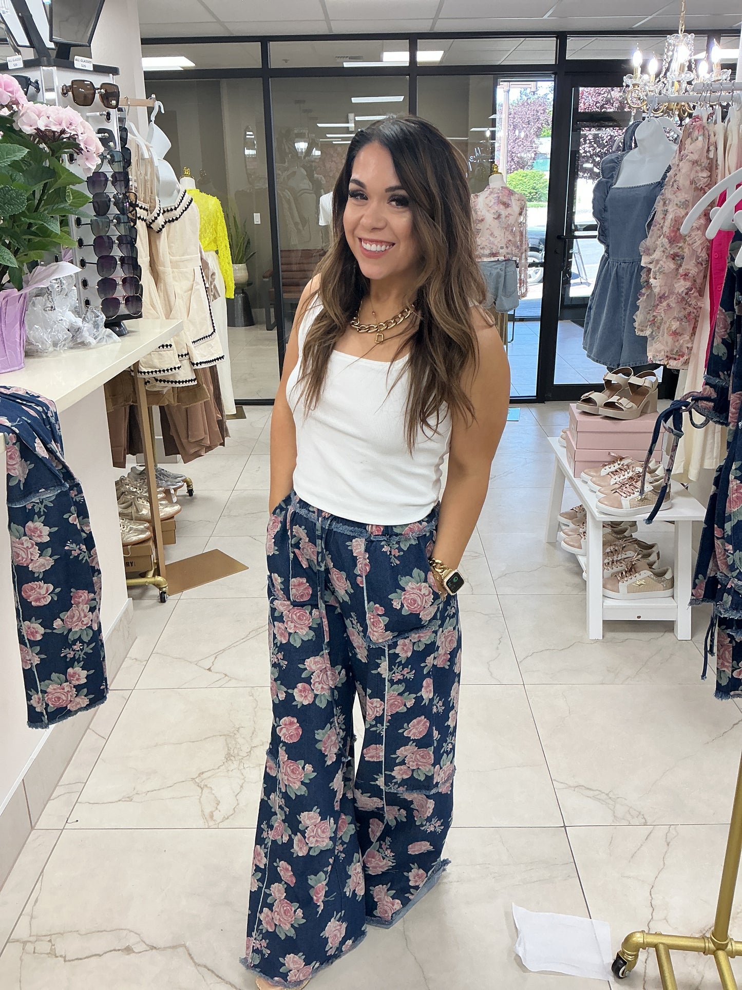 Denim flower pants