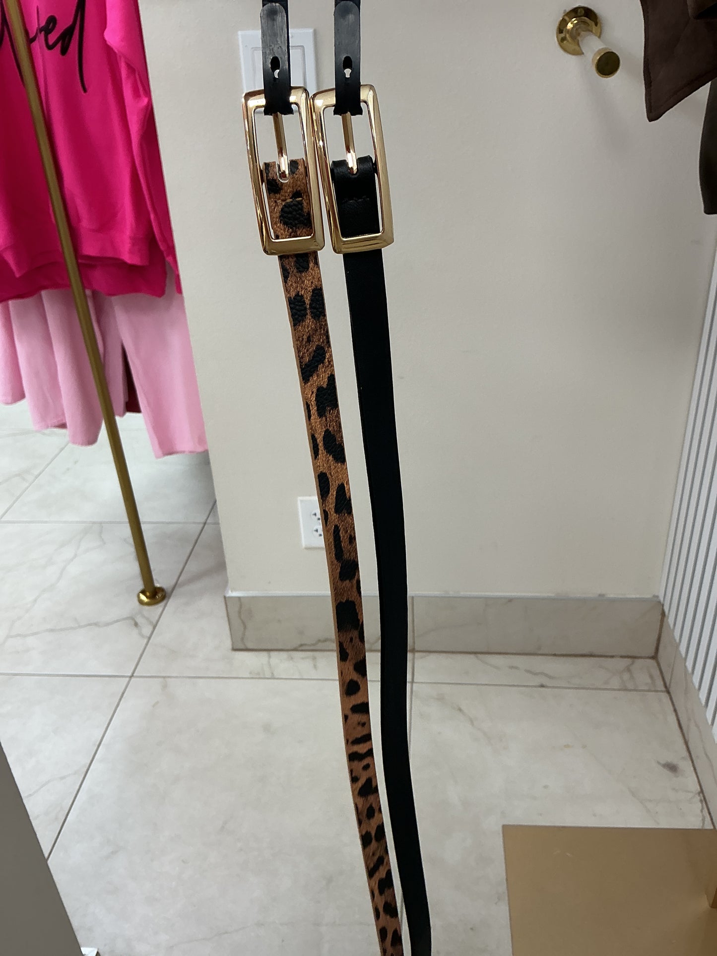 Black/brown cheetah belt