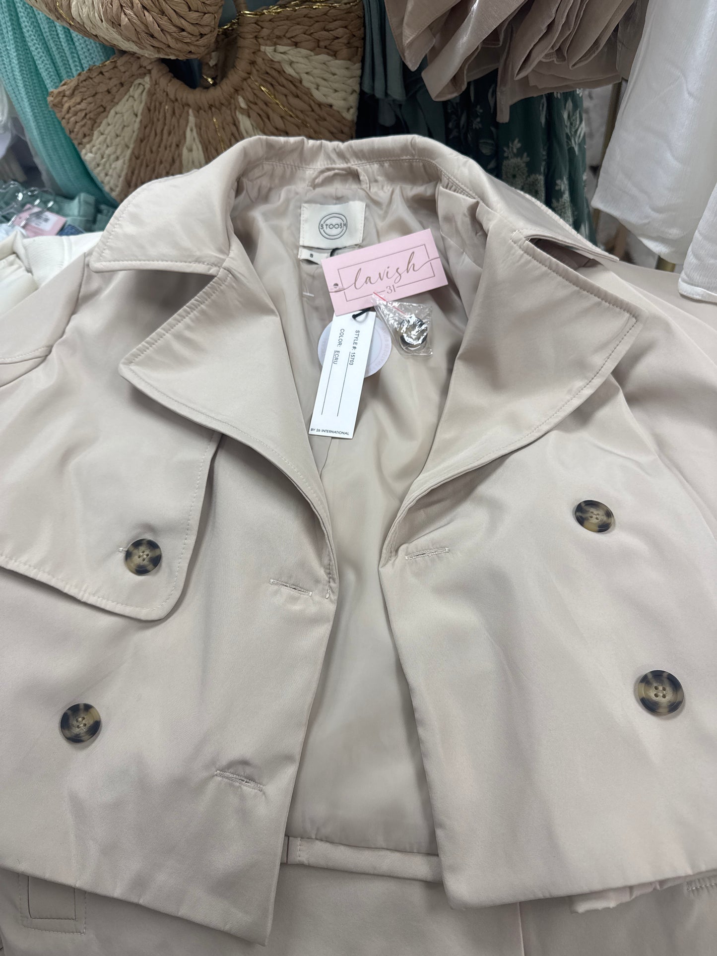 Beige cropped trench
