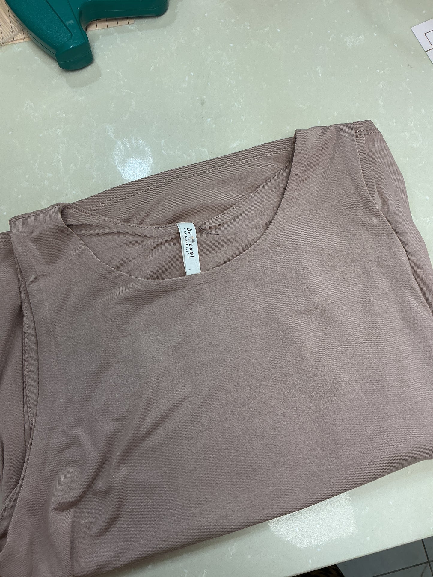 Taupe basic tank be cool