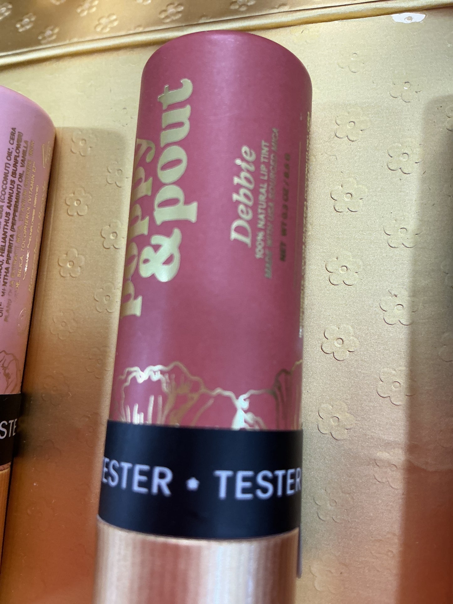 Debbie lip tint