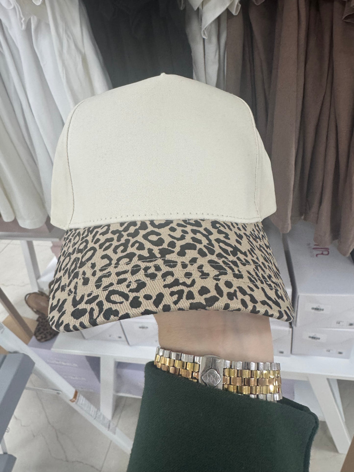Ivory Leopard/Cheetah
