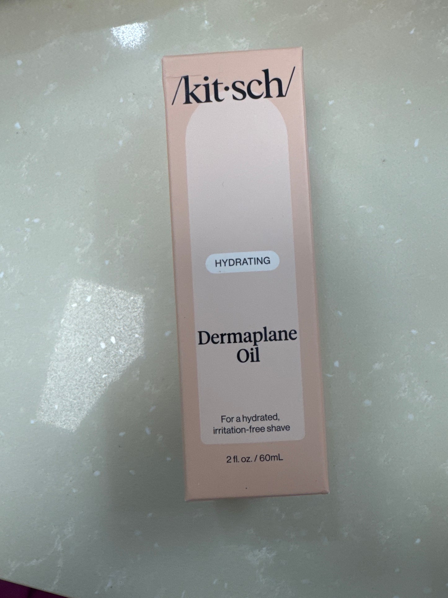 Hydrating dermaplane oil
