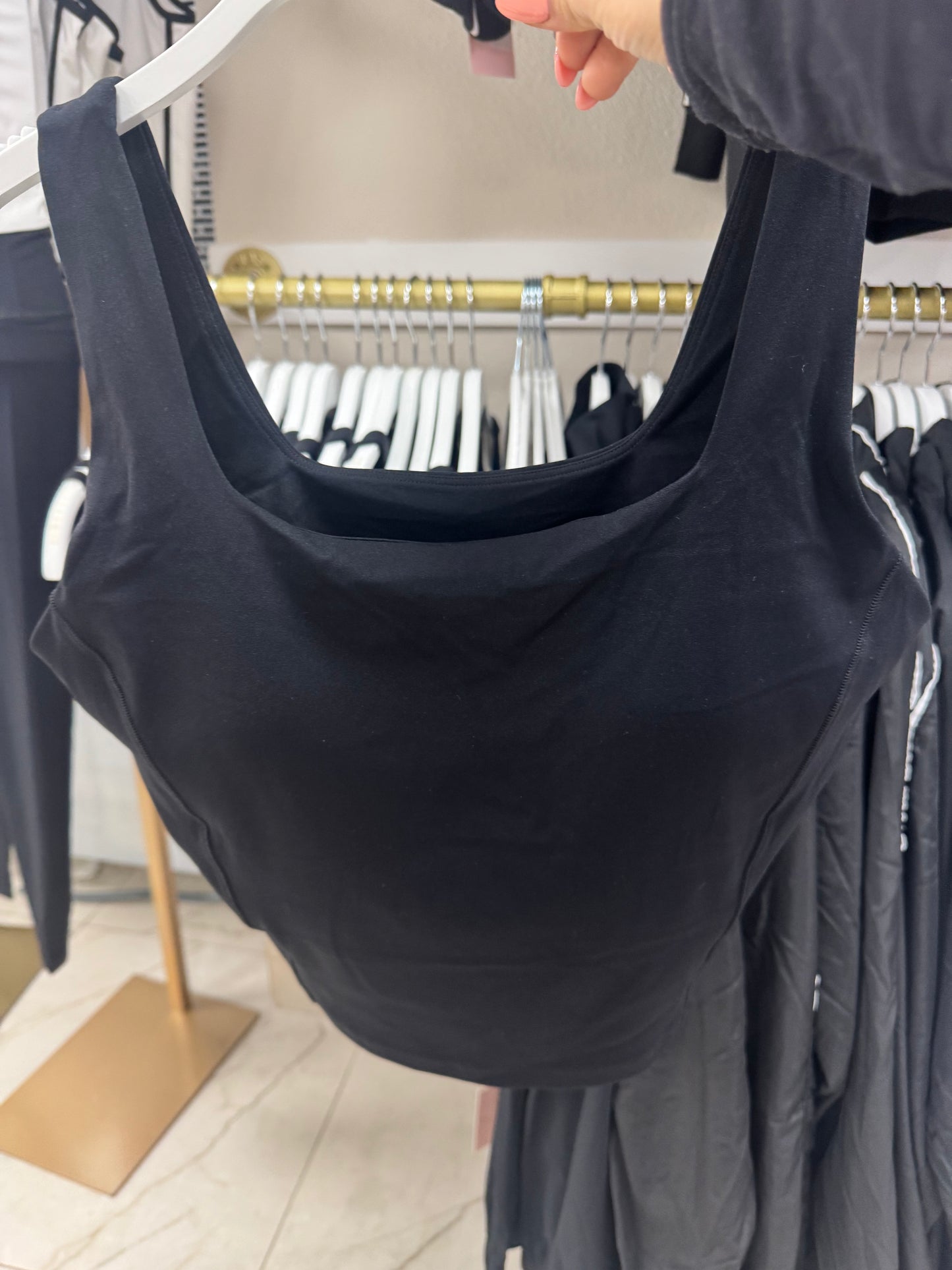 Black workout tank inspira