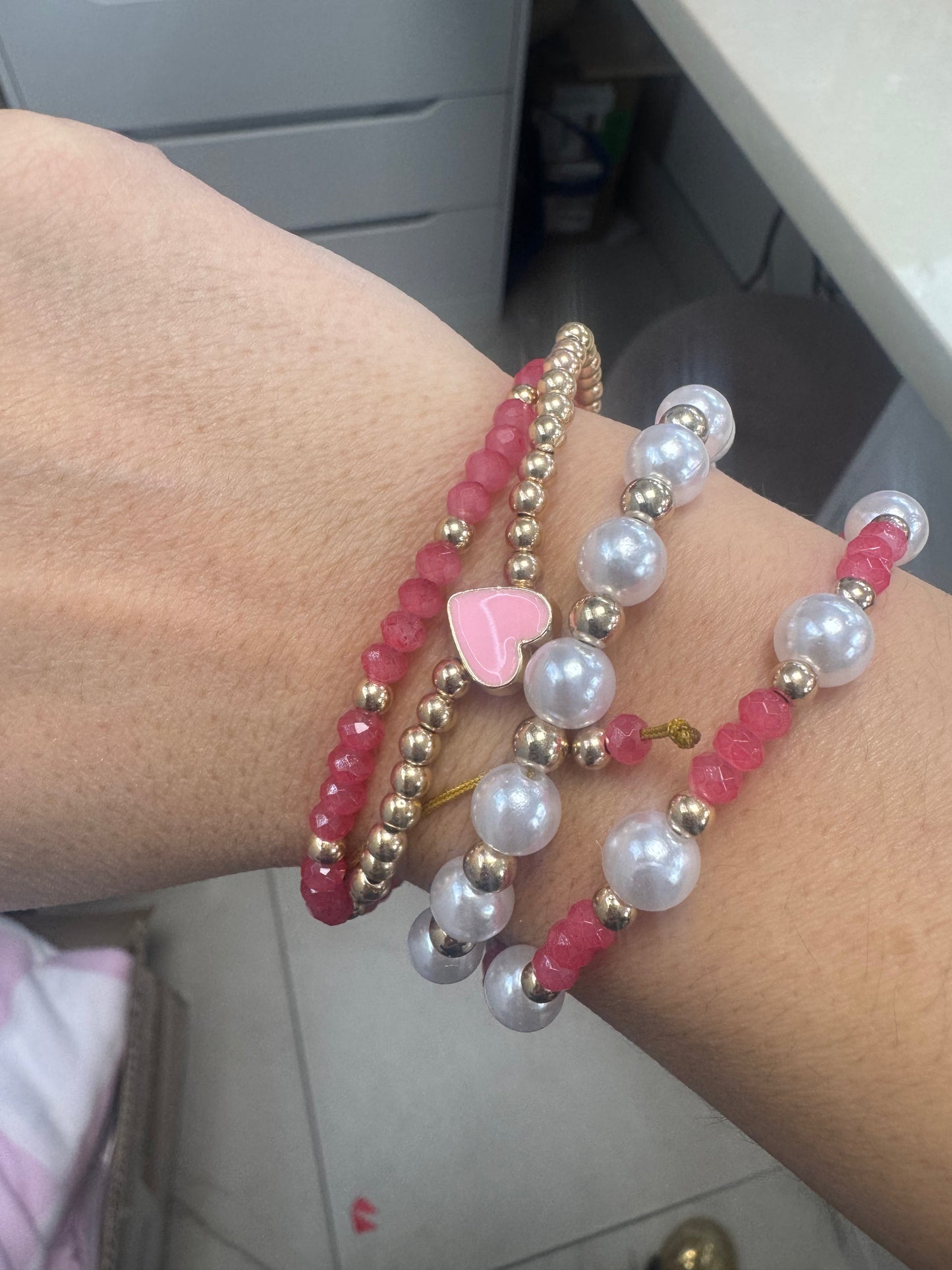 Pink and gold pearl gold beads adjustable