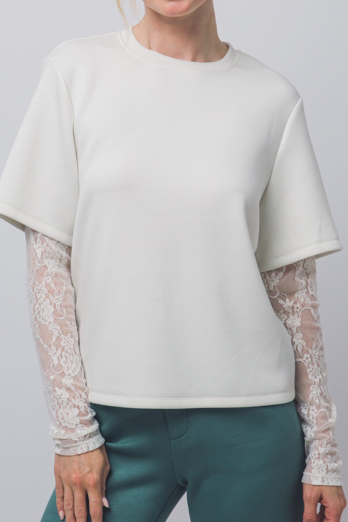 White shirt with lace sleeves
